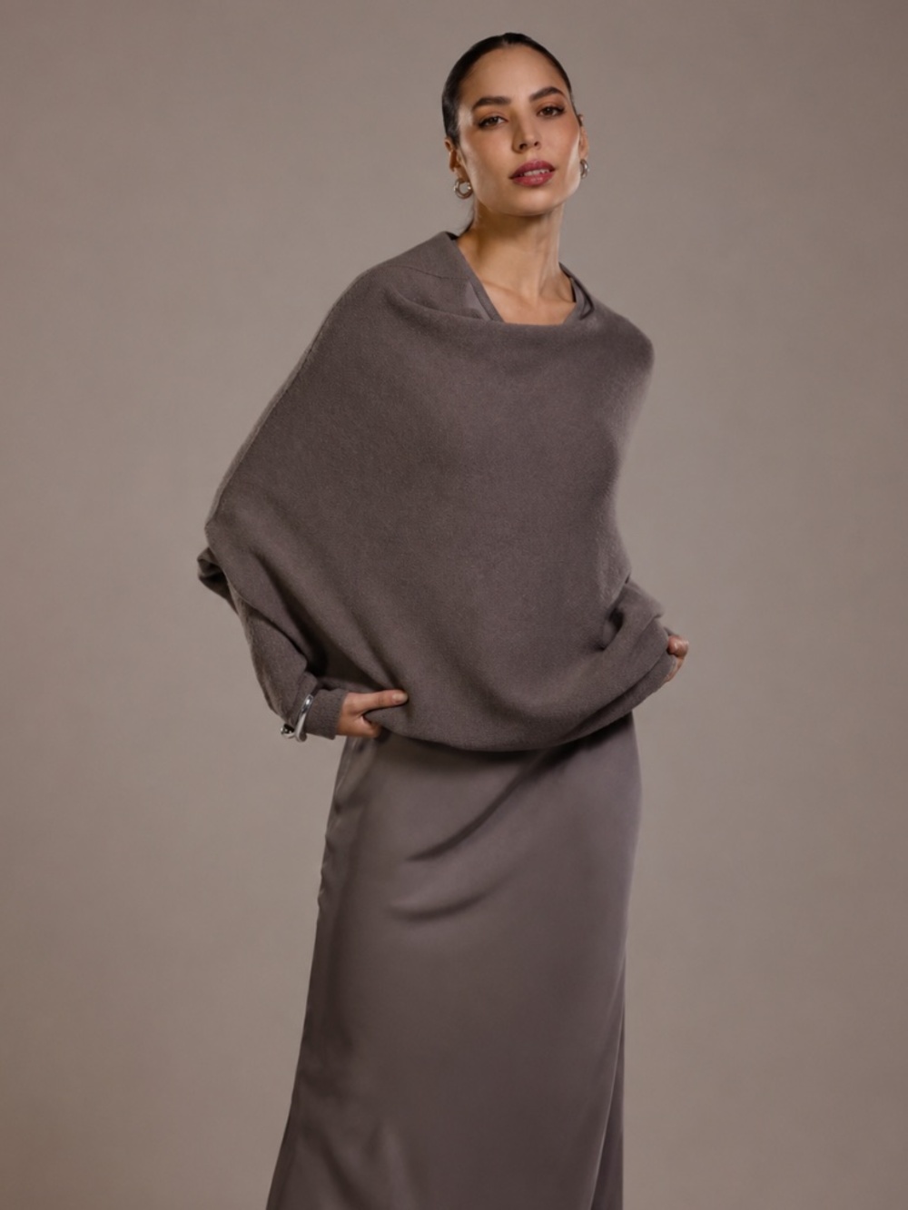 JAKI London Asymmetric Draped Italian Knit Sweater Mink S/M - Picture 2 of 10